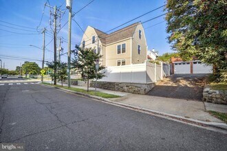901 Lawrence St NE in Washington, DC - Building Photo - Building Photo