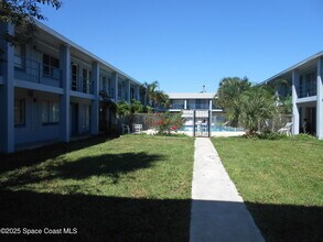 140 Minna Ln in Merritt Island, FL - Building Photo - Building Photo