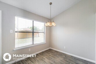 5520 Creek Valley Dr in Arlington, TX - Building Photo - Building Photo