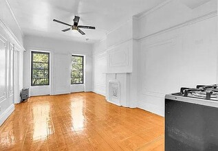 44 Lefferts Pl in Brooklyn, NY - Building Photo - Building Photo