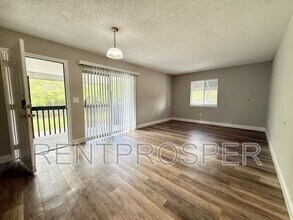 4111 S Semoran Blvd in Orlando, FL - Building Photo - Building Photo