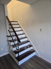 5725 Bramblegate Rd in Greensboro, NC - Foto de edificio - Building Photo