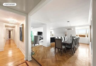 1 Central Park S in New York, NY - Building Photo - Building Photo