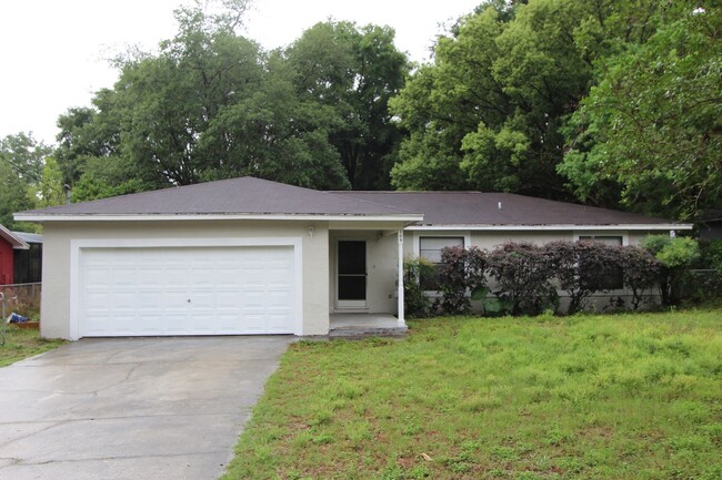 property at 109 E Osceola St