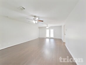 28707 Binefield St in Spring, TX - Building Photo - Building Photo