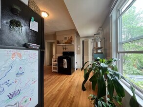 11 Homer Sq, Unit 10-2 in Somerville, MA - Building Photo - Building Photo