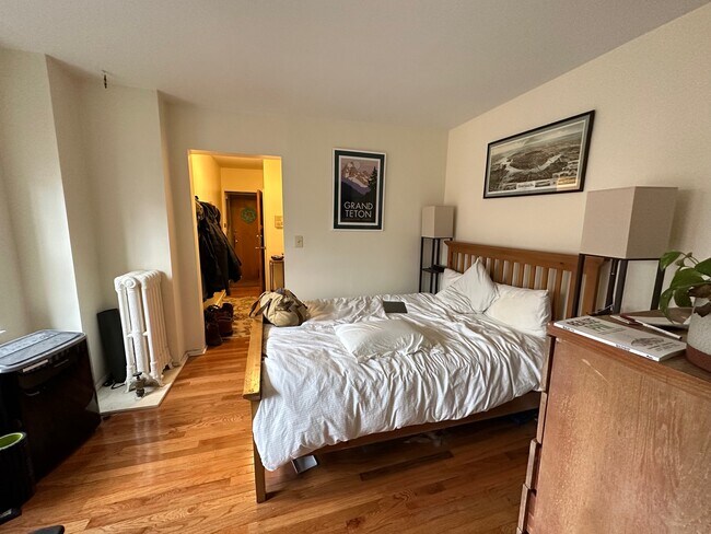 68 Myrtle St in Boston, MA - Building Photo - Building Photo