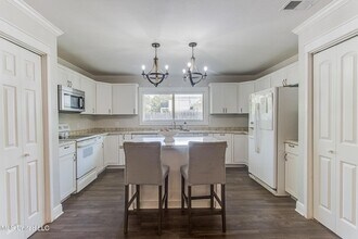 106 Piney Ridge Rd in Waveland, MS - Building Photo - Building Photo