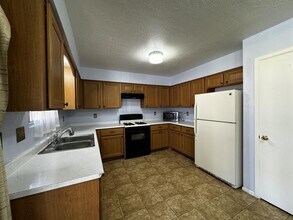 315 San Andres Ave NW in Albuquerque, NM - Building Photo - Building Photo