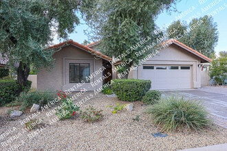 8444 N 85th St in Scottsdale, AZ - Building Photo - Building Photo