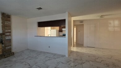 1327 Brenda Ln, Unit A in Humble, TX - Building Photo - Building Photo