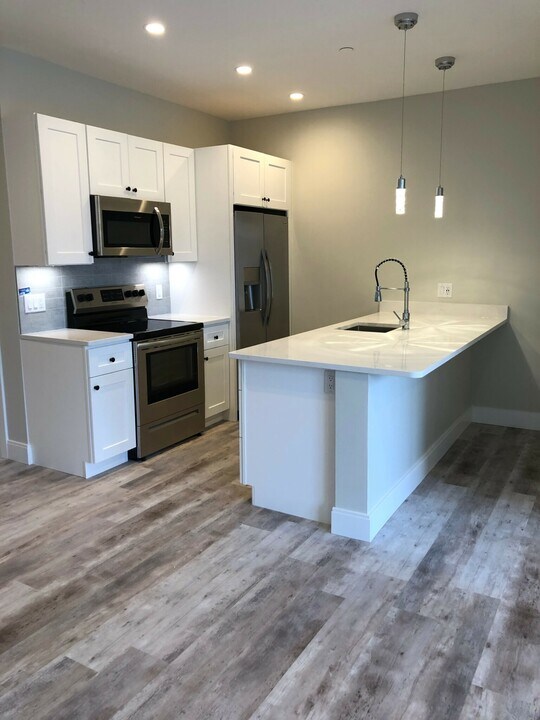 1458 Tremont St, Unit 1 Photo