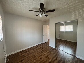 1333 E 47th St in Los Angeles, CA - Building Photo - Building Photo