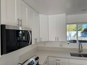 376 Ramona Dr in San Luis Obispo, CA - Building Photo - Building Photo