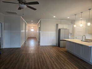 8023 Barton Dr in Columbus, GA - Building Photo - Building Photo