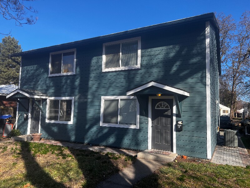 1040 Bonnie Brae St in Walla Walla, WA - Building Photo
