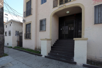 1430 S Bonnie Brae St in Los Angeles, CA - Building Photo - Building Photo