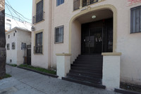 1430 S Bonnie Brae St in Los Angeles, CA - Foto de edificio - Building Photo