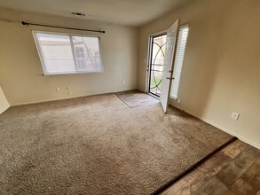5026 Dana Ave in Stockton, CA - Building Photo - Building Photo