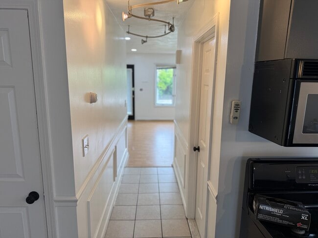 49 Ceres St in Providence, RI - Building Photo - Building Photo