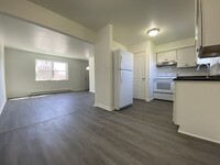 613 Cliff St, Unit 609 - 6