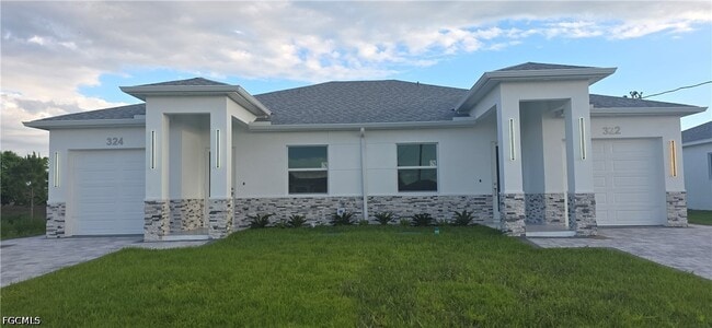 322-324 Poplar St in Lehigh Acres, FL - Building Photo - Building Photo