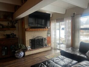 303 Overlook Dr, Unit 1A in Breckenridge, CO - Foto de edificio - Building Photo