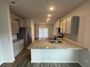 7253 Owen Park Cir in Mc Calla, AL - Building Photo - Building Photo