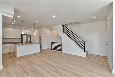 123 Amboise Ct in Sandy, UT - Building Photo - Building Photo