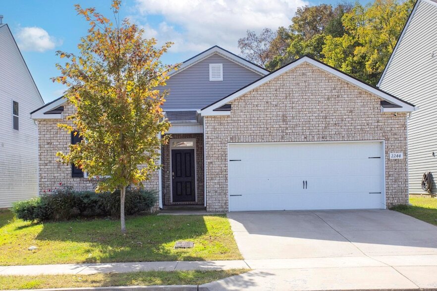 2244 Carefree Ln, Unit 12 in Nashville, TN - Building Photo