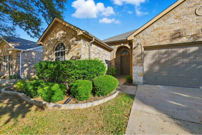 4405 Grassy Glen Dr in Fort Worth, TX - Building Photo - Building Photo
