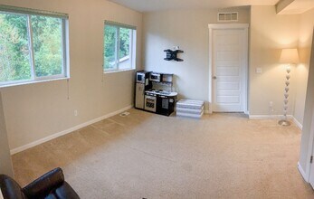 15211 276th Pl NE in Duvall, WA - Building Photo - Building Photo