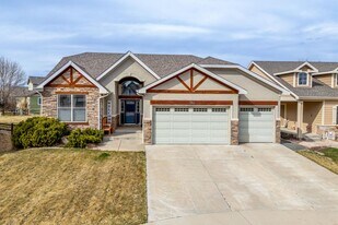 5-bedroom, 3-bathroom home located in Windsor, CO. in Windsor, CO - Building Photo