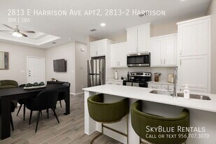 2813 W Harrison Ave in Alton, TX - Building Photo