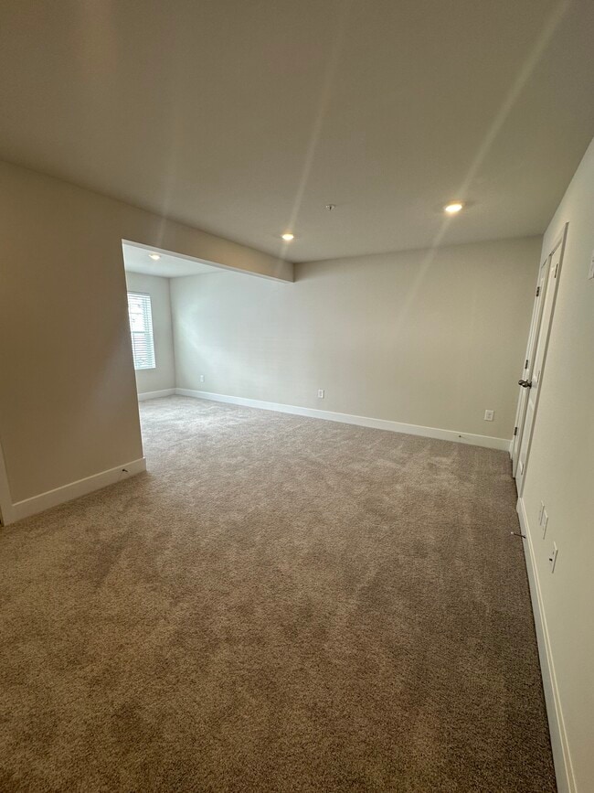 2374 Spruce Knob Ter in Frederick, MD - Foto de edificio - Building Photo