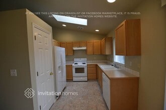 6118 51st St NE in Marysville, WA - Foto de edificio - Building Photo