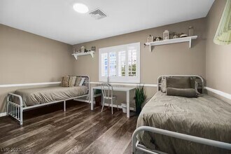 8465 W Wigwam Ave in Las Vegas, NV - Building Photo - Building Photo