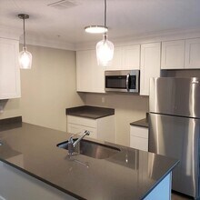 10 4th St, Unit 401 in Dover, NH - Building Photo - Building Photo