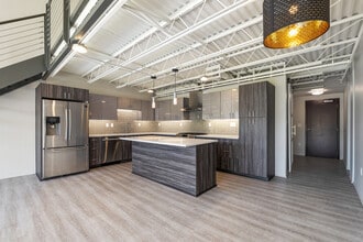 367 Auden Ave in Columbus, OH - Foto de edificio - Building Photo