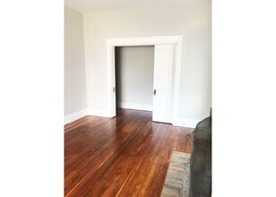 3226 Bishop St in Cincinnati, OH - Building Photo - Building Photo