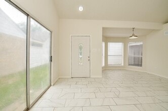 11818 Spring Grove Dr in Houston, TX - Building Photo - Building Photo