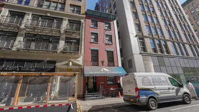 47 E 30th St in New York, NY - Building Photo - Building Photo