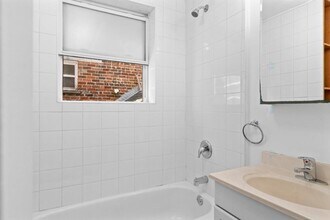 110 Willibrord Rue in Verdun, QC - Building Photo - Building Photo