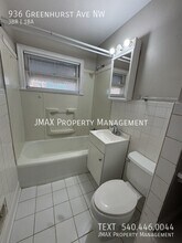 936 Greenhurst Ave NW in Roanoke, VA - Building Photo - Building Photo