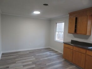 20112 Shire Oak Dr in Petersburg, VA - Building Photo - Building Photo