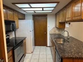 13909 Fairhill Ave in Oklahoma City, OK - Building Photo - Building Photo