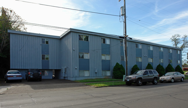 1061 SW Washington Ave in Corvallis, OR - Building Photo - Building Photo