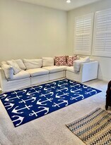 511 Finch Ln in Imperial Beach, CA - Building Photo