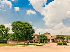 Brooks Manor Apartments in West Columbia, TX - Foto de edificio