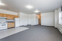 COURT PLAZA SENIOR APARTMENTS in Central Islip, NY - Building Photo - Building Photo